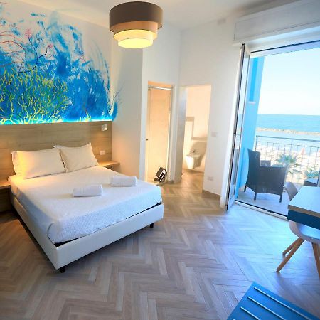 Art Hotel La Perla Беллария-Иджеа-Марина Экстерьер фото