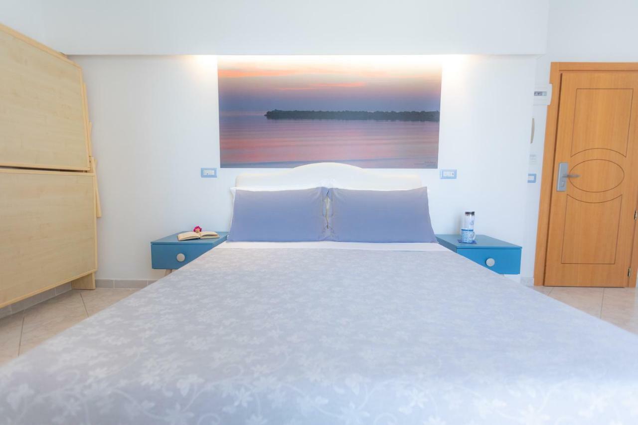 Art Hotel La Perla Беллария-Иджеа-Марина Экстерьер фото